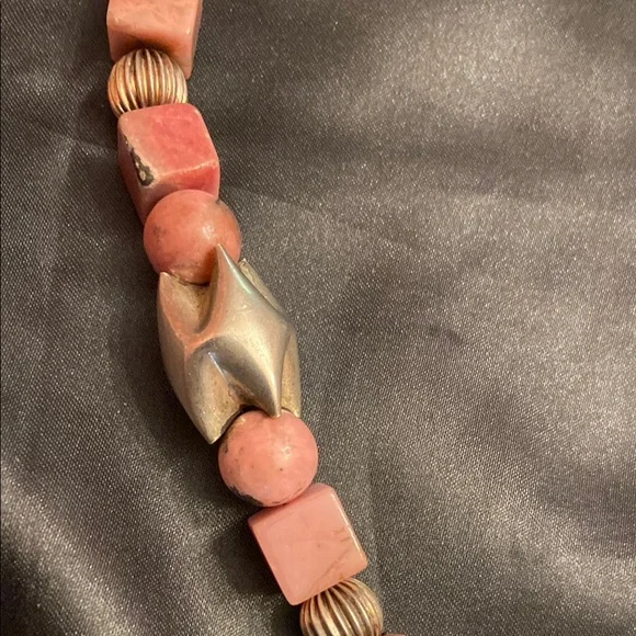 Vintage Sterling Silver Heart Pendant and Pink Stone Necklace - Picture 4 of 16